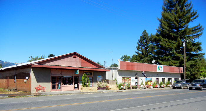 Another scene of downtown Covelo